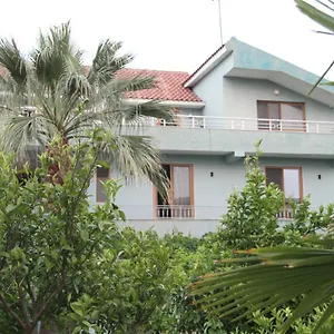Shtepi Pushimi , Durrës Albania
